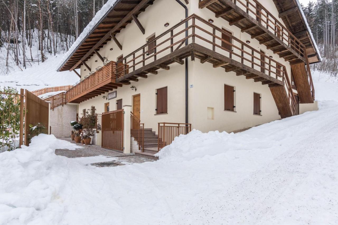Wellness Lodge Riccardo Santa Giuliana Bagian luar foto