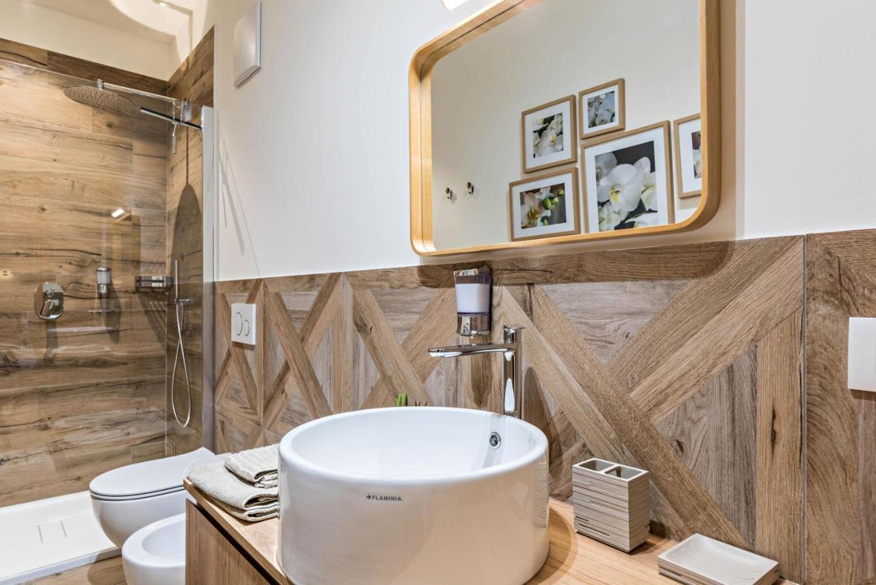 Wellness Lodge Riccardo Santa Giuliana Bagian luar foto