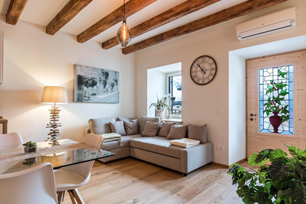 Wellness Lodge Riccardo Santa Giuliana Bagian luar foto