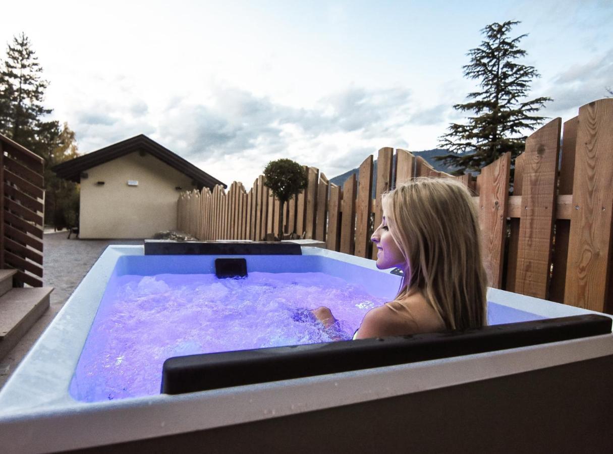 Wellness Lodge Riccardo Santa Giuliana Bagian luar foto